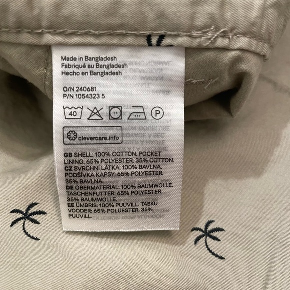 Men’s H&M Relaxed Chino Shorts - Picture 7 of 7